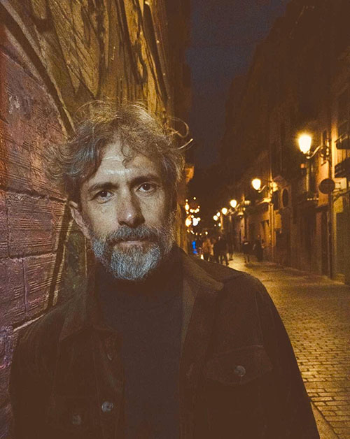 retrato en la calle de bellod para latent paintings producciones